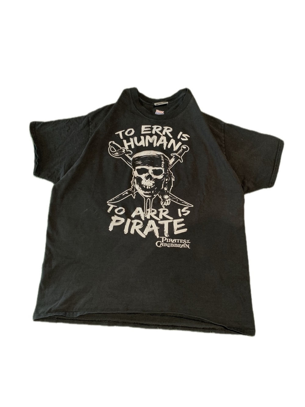 Y2K Disney Grunge Black Pirate Skull Graphic Tee – Size XL